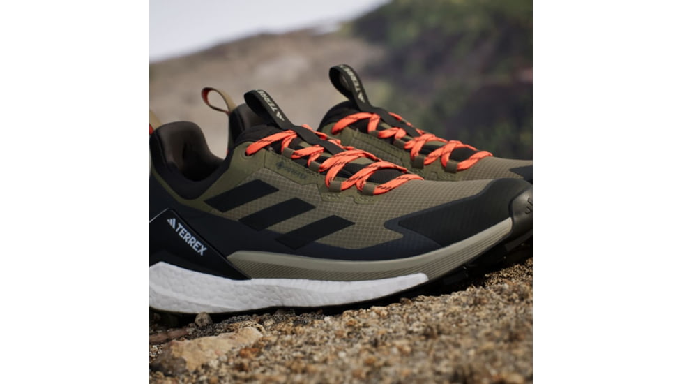 Adidas Terrex IH3537 TERREX FREE HIKER 2, Mens, OLISTR/CBLACK/CARBON, 10.5, IH3537-10.5