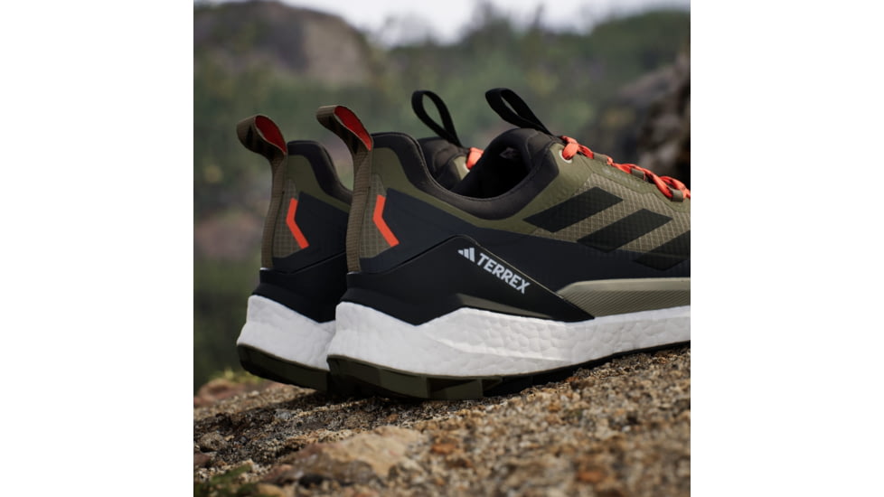 Adidas Terrex IH3537 TERREX FREE HIKER 2, Mens, OLISTR/CBLACK/CARBON, 10.5, IH3537-10.5