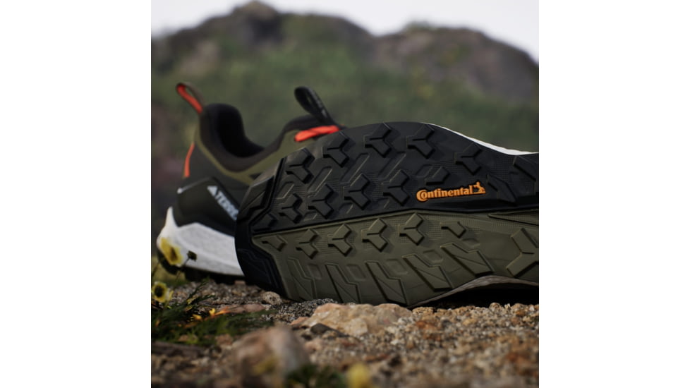 Adidas Terrex IH3537 TERREX FREE HIKER 2, Mens, OLISTR/CBLACK/CARBON, 10.5, IH3537-10.5