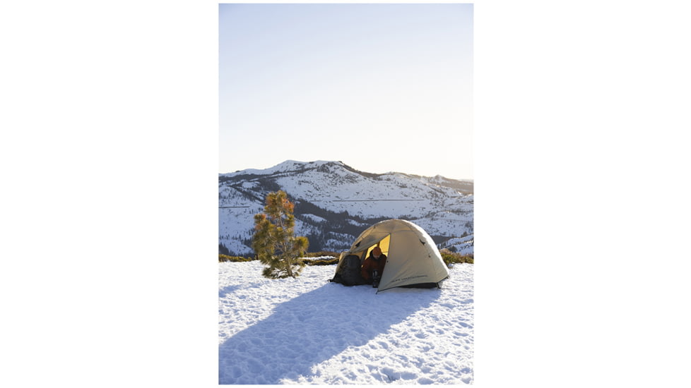 ALPS Mountaineering Taurus 2-Person Outfitter Tent