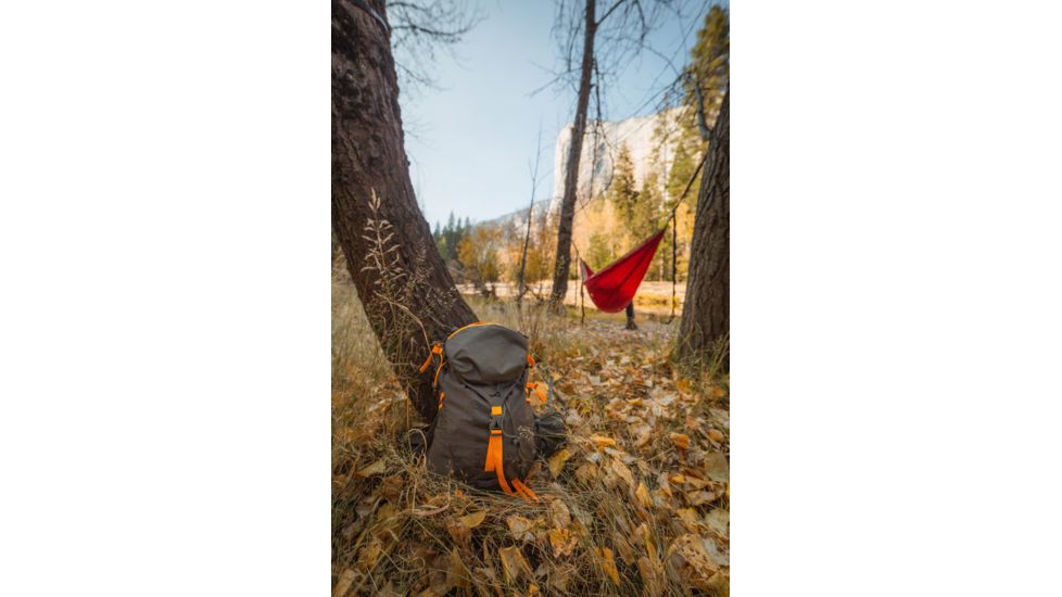 ALPS Mountaineering Peak 45, clay/apricot, 45L / 2746 cu in, 6423054