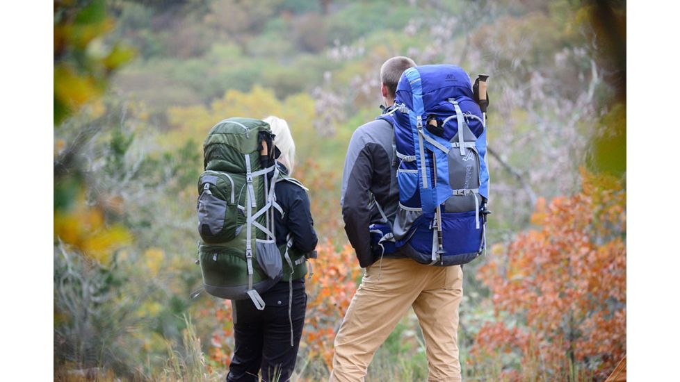 ALPS Mountaineering Red Tail 3900 Pack-Green