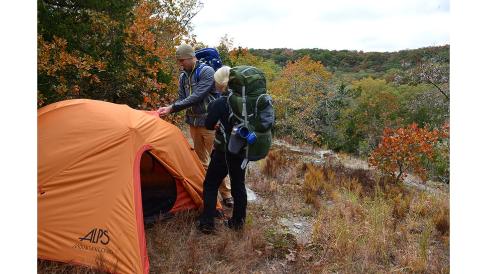 ALPS Mountaineering Red Tail 3900 Pack-Green