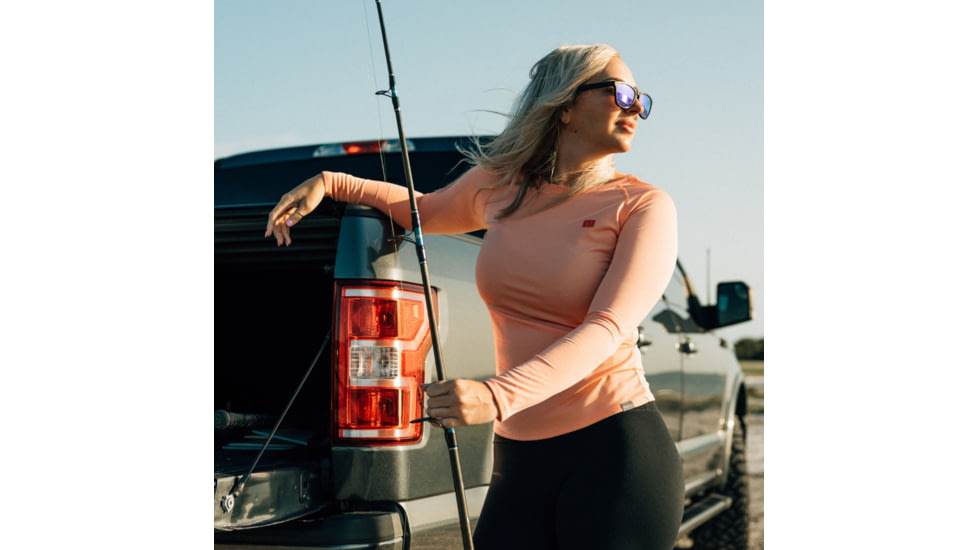 AVID Sportswear Trophy Fish Avidry Long Sleeve Shirt - Womens, Guava, Medium, WK32408GUAMD