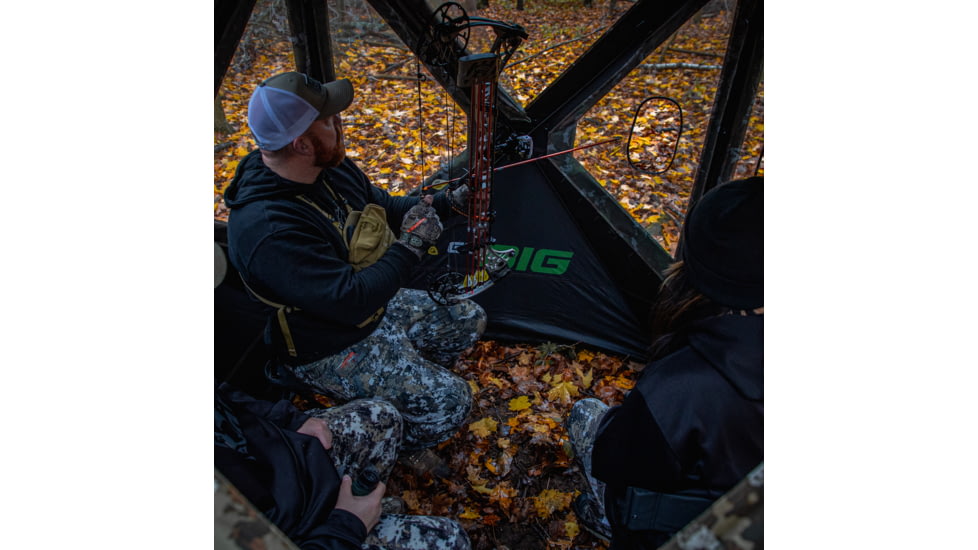 Barronett Blinds Big Mike Heavy-Duty, Portable Hunting Blind, Tall Hub Blind, 600 Denier Fabric, Shoot While Standing, Crater Harvest, 80in x 75in x 75in, BMHD300CH, Crater Harvest, 80in x 75in x 75in, BMHD300CH