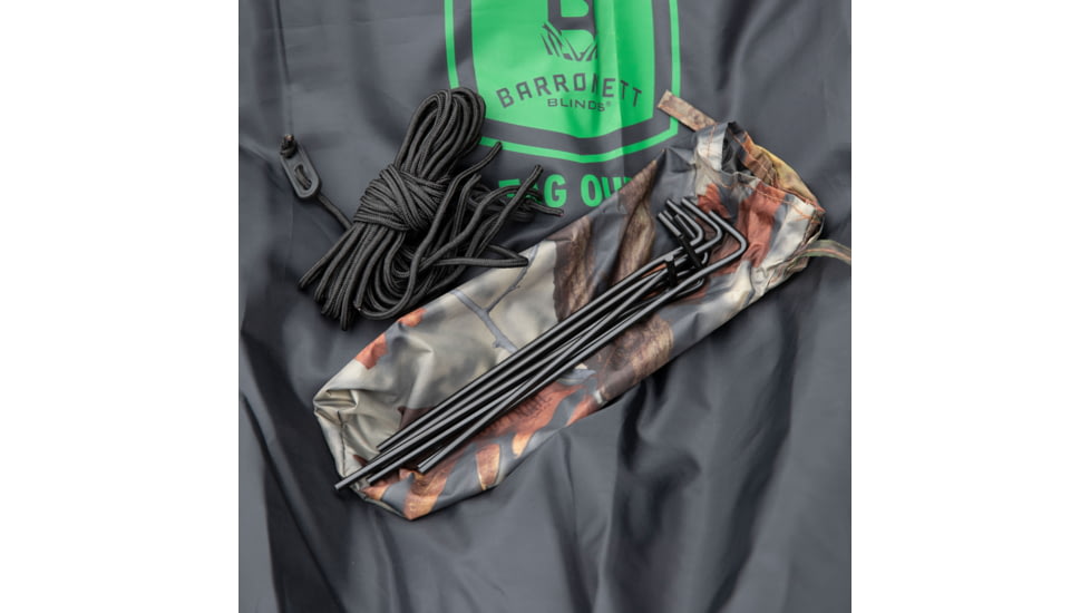 Barronett Blinds Tag Out Hub Hunting Blind with blaze orange safety panels, Bloodtrail Woodland, 3-Person, TA350BT