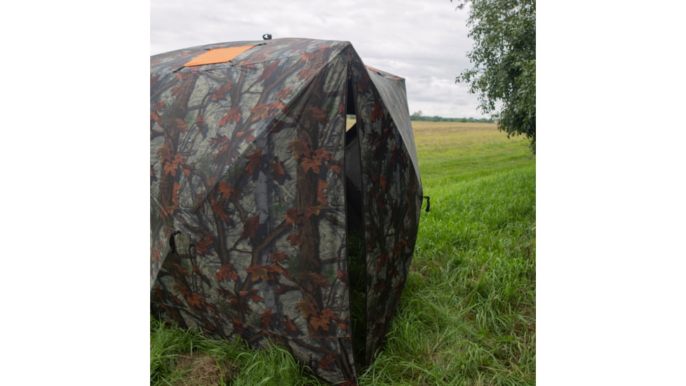 Barronett Blinds Tag Out Hub Hunting Blind with blaze orange safety panels, Bloodtrail Woodland, 3-Person, TA350BT