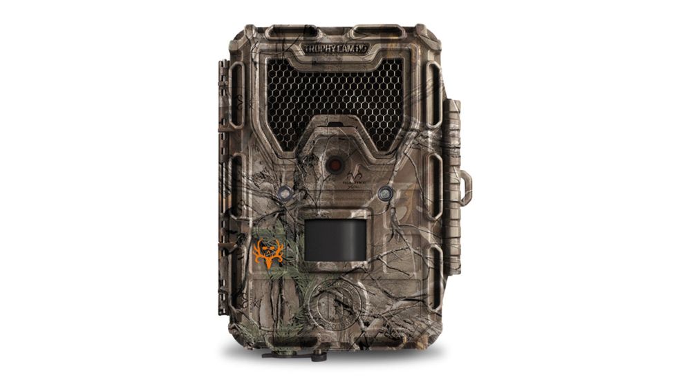 Bushnell 8MP Trophy Cam HD XTRA, Black LED, Clam 119677C