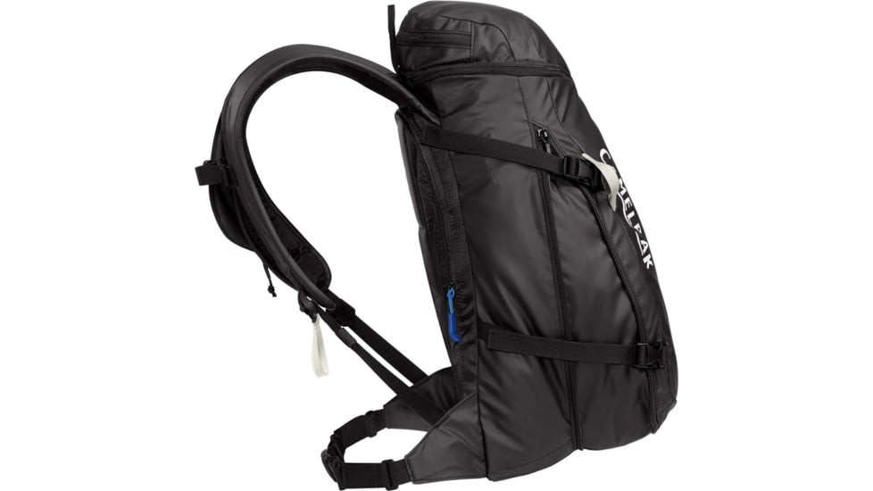 CamelBak SnoBlast 22L Bacpack, Black/White, 22 L, 2781001000