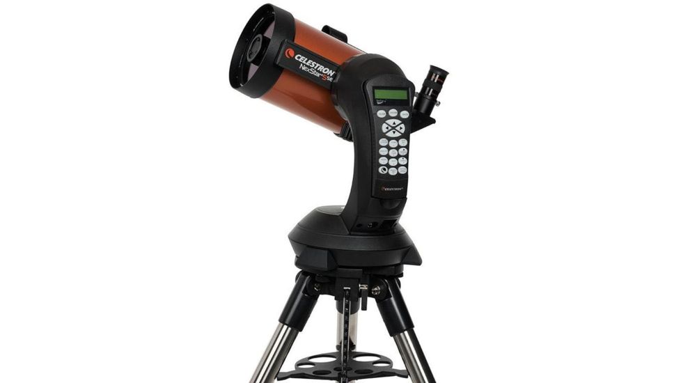 Celestron NexStar 5SE Telescope - 5in Computerized Schmidt-Cassegrain 11036