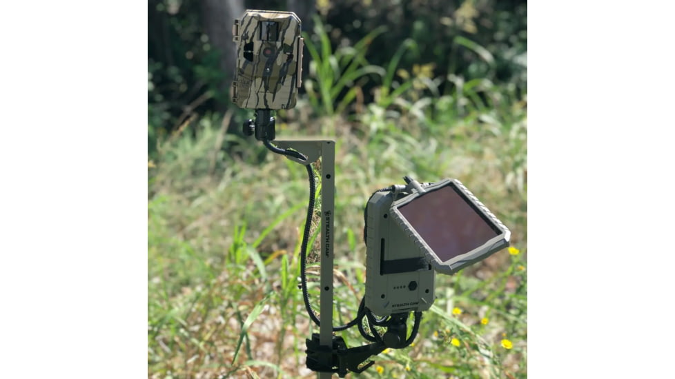 CrossFire Stealth Moutning Post Trail Camera