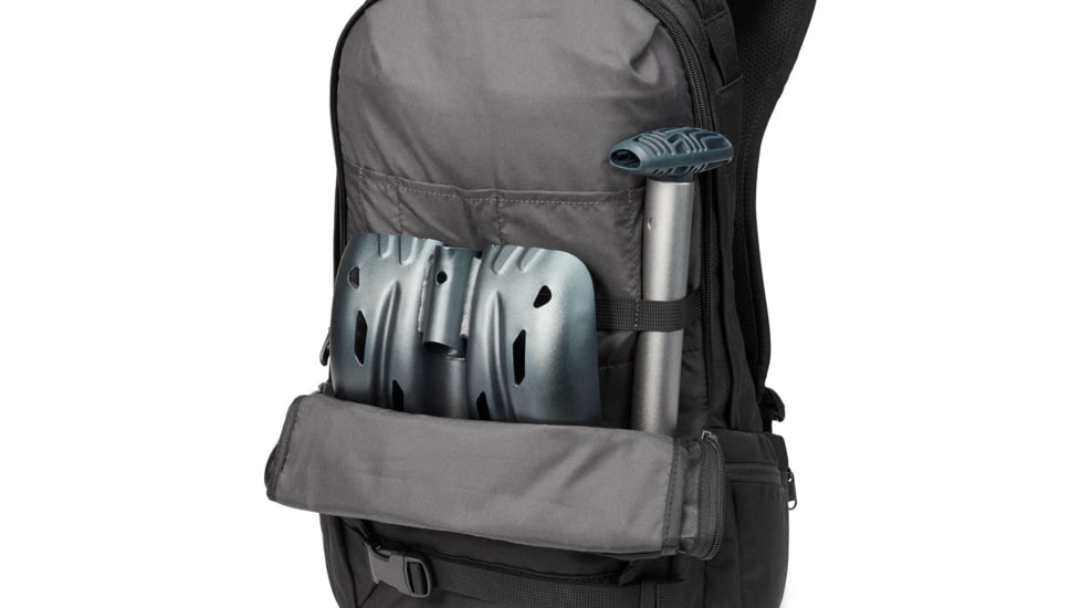 Dakine Mission 25L Backpacks, Utility Green, One Size, D.100.5672.315.OS