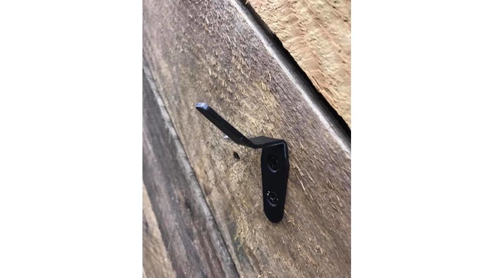 Dead Deer Euro Hanger Mount, Black, Mid Sized Big Gam DDEH7