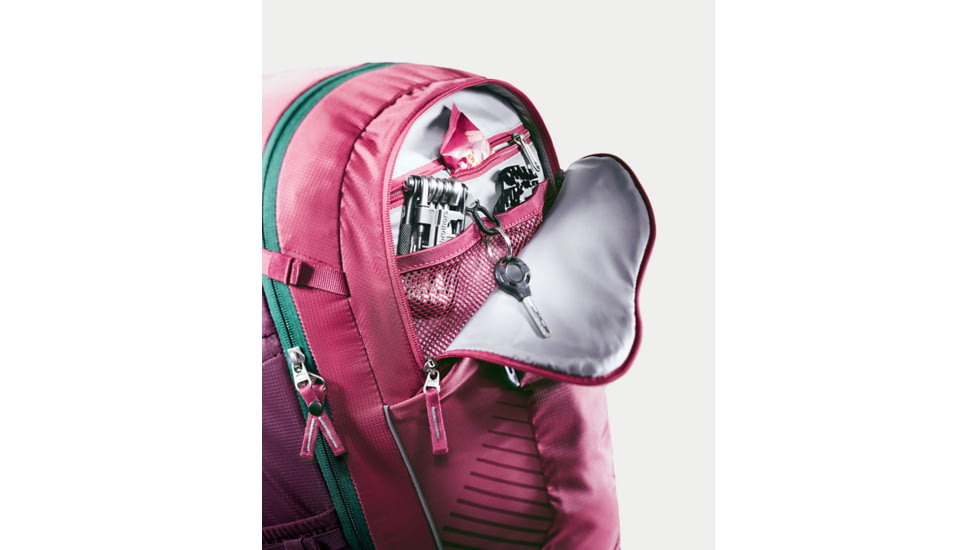 Deuter Trans Alpine 28 SL Hydration Packs, Ruby/Blackberry, 320512055630