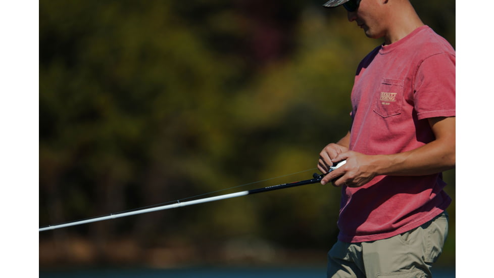 Duckett Fishing Silhouette Fast Spinning, Medium Heavy, White/Black, 7 ft, DFSI70MH-S