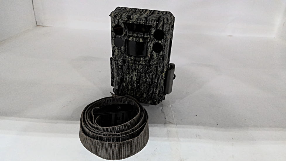 EDEMO Bushnell Dual Core Trail Camera, 30MP, No Glow, Box, Treebark, Camo, 119977C, EDEMO1