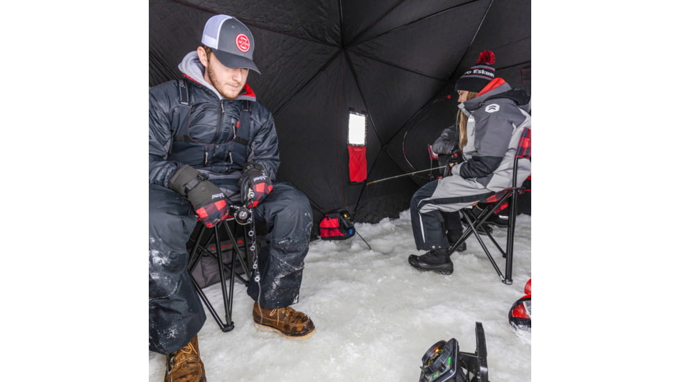 Eskimo Ice Shelter Quickfish 6 Insulated, Red/Black, 6 Person, 36150