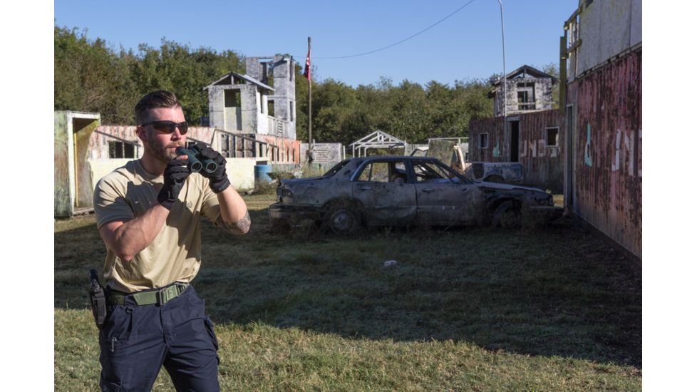 Firefield Emissary 10x32 Binocular, Green, FF12021G