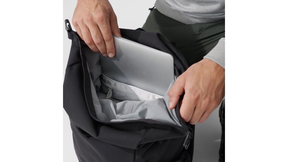 Fjallraven Ulvo Rolltop 30, Black, One Size, F23312-550-One Size