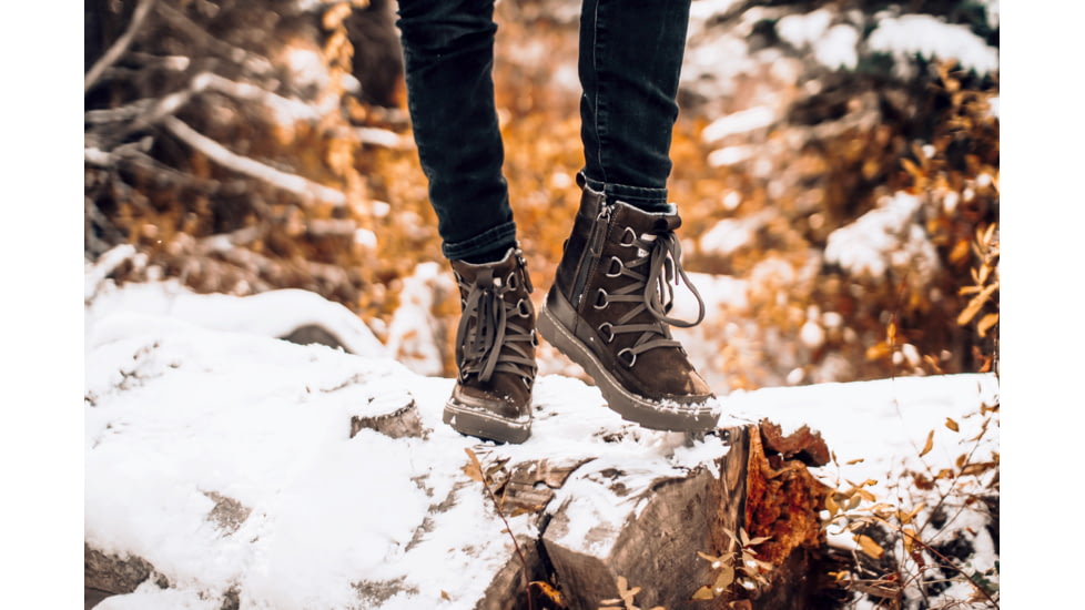 Forsake Lucie Winter Boot - Women's, Army, 7 US, WFW20LB3-343-7