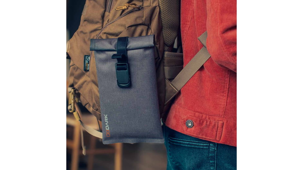 GoDark Faraday Bag for Phones - MAS Series 53F27842, Unisex, FPB-M02