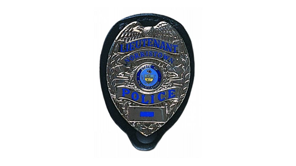 Gould &amp; Goodrich Clip-On Oval Badge Holder, Black, B576