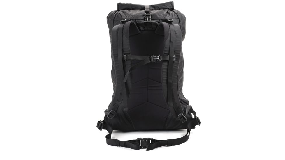 Granite Gear Scurry Daypack, Black, 5000051-0001