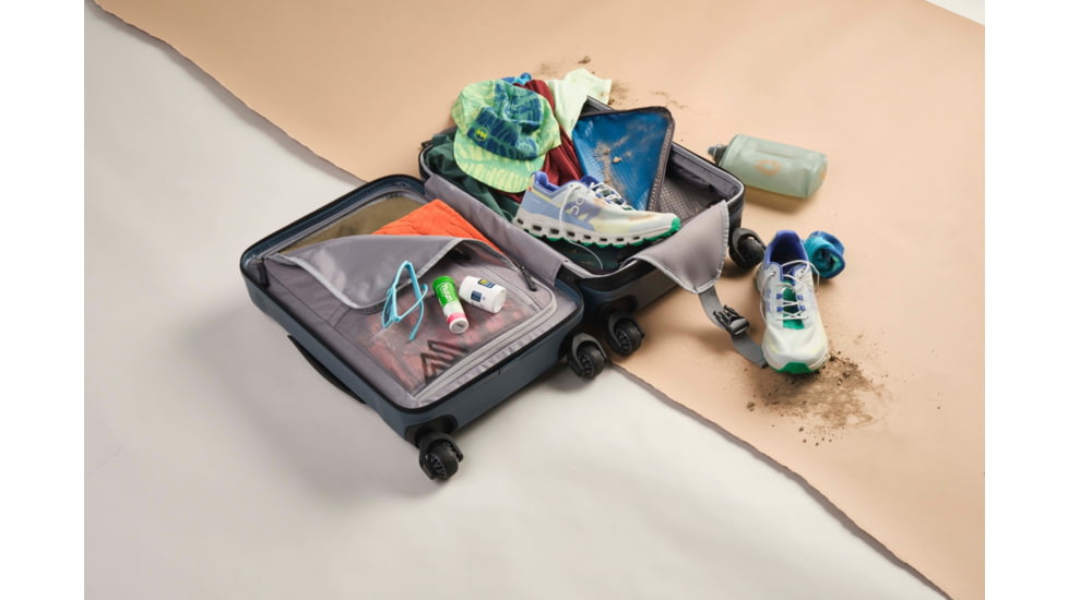 Gregory Quadro Pro 28 Rolling Luggage