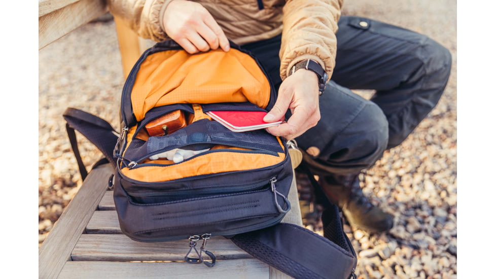 Gregory Rhune 22L Pack, Matte Navy, One Size, 143376-9809