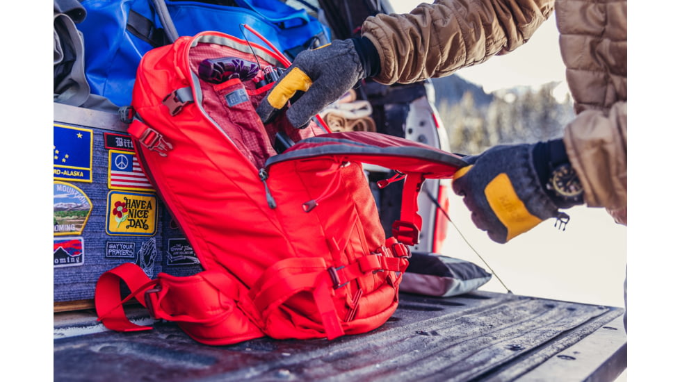 Gregory Targhee 26L Pack, Gamma Red, One Size, 121125-363E