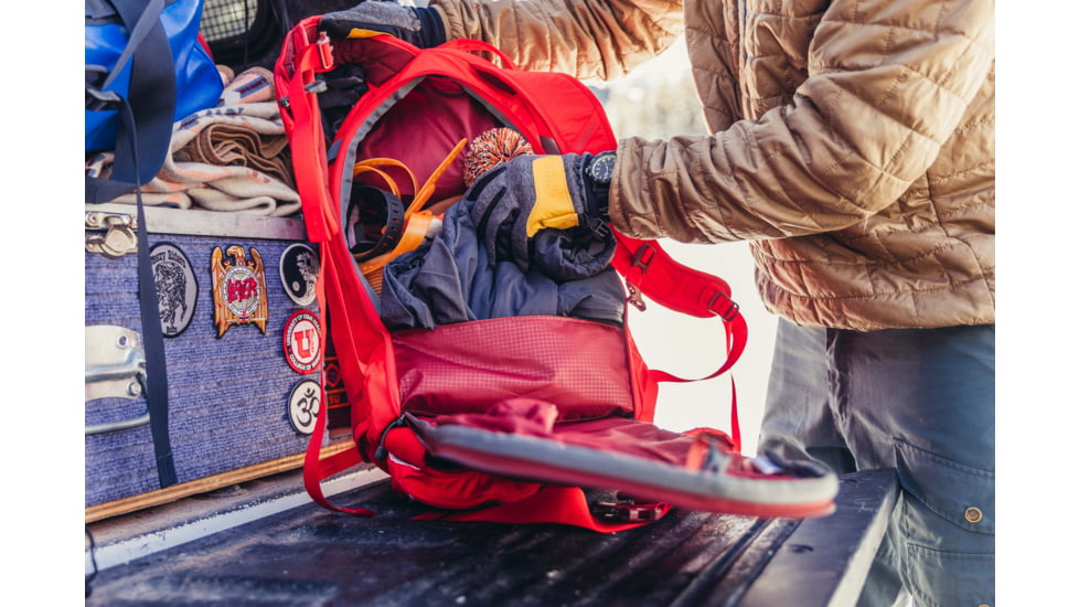 Gregory Targhee 26L Pack, Gamma Red, One Size, 121125-363E