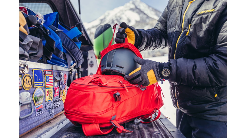 Gregory Targhee 26L Pack, Gamma Red, One Size, 121125-363E