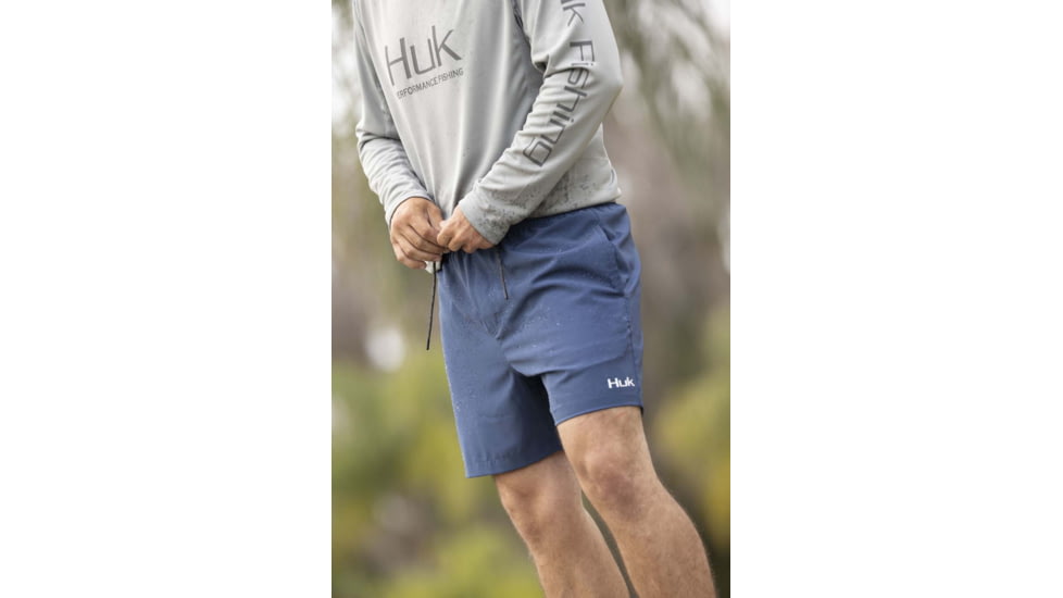 HUK Performance Fishing Capers Volley 5.5 in Short - Mens, Sargasso Sea, Medium, H2000119-409-M