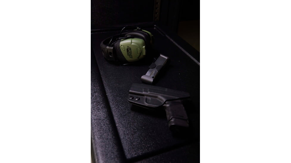 ISOtunes Sport Defy Tactical Ear Muff with Bluetooth, 25dB, IT-32