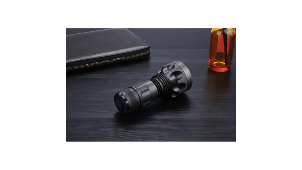 JETBeam M30 Flashlight