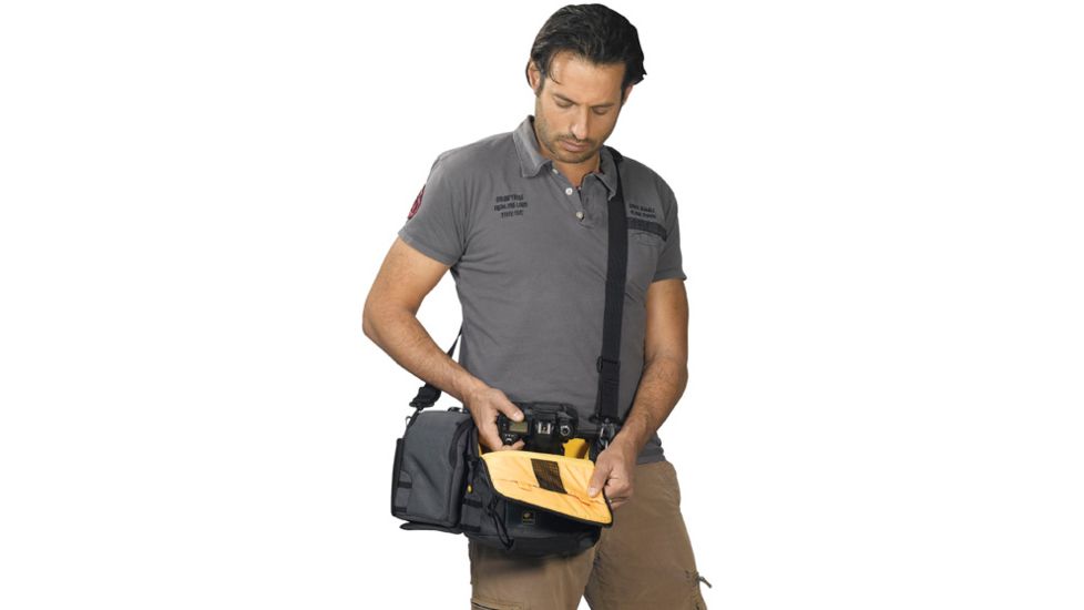 Kata D-Light Hybrid-537 Photo-Video Case