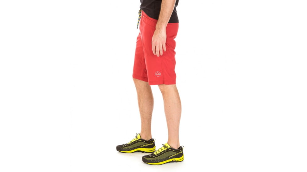 La Sportiva Bleauser Short - Men's, Cardinal Red/Stone Blue, Small H54-307904-S