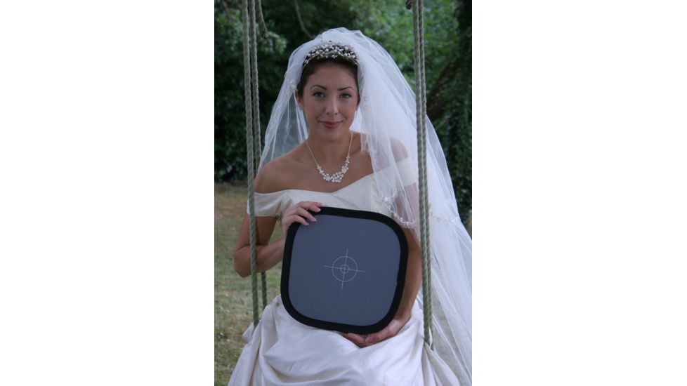 Lastolite Camera Lighting Equipment Ezybalance Grey/white Card 12" in Use