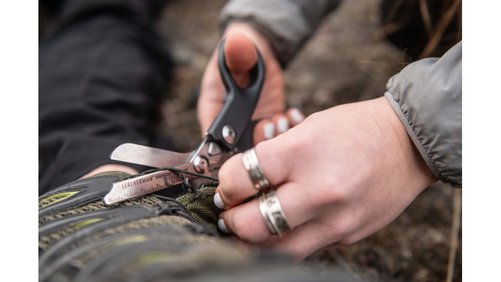 Leatherman Raptor Response Multi-Tool, Cement, 832955