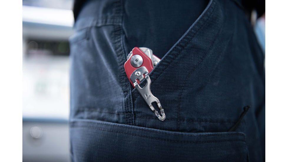 Leatherman Raptor Response Multi-Tool, Crimson, 832963