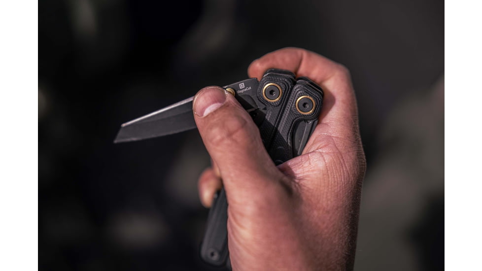 Leatherman Wave Alpha Multi-Tool, Obsidian, 833332