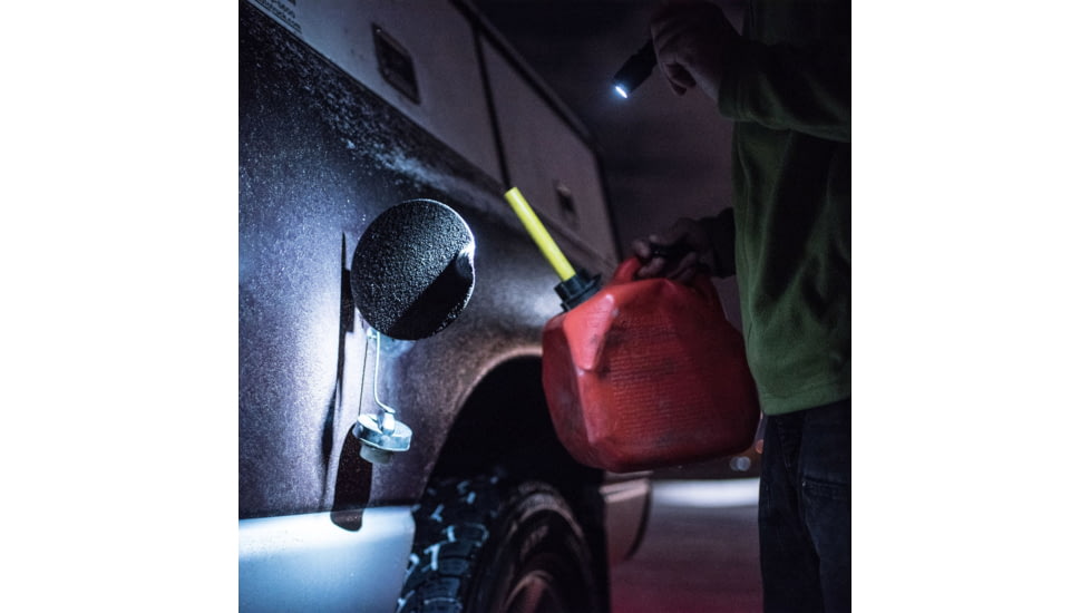 LED Lenser F1 1x CR123A LED Flashlight, 400 Lumens, Clamshell, Black, 880133