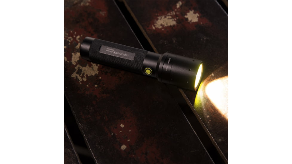 LED Lenser I9RI Li-Ion Rechargeable LED Flashlight, 400 Lumens, Box, Black, 880324