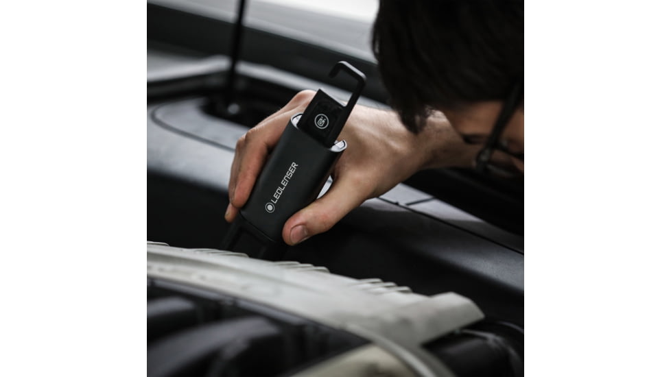 LED Lenser IW7R Li-Ion Rechargeable LED Work Light, 600 Lumens, Box, Black, 502005