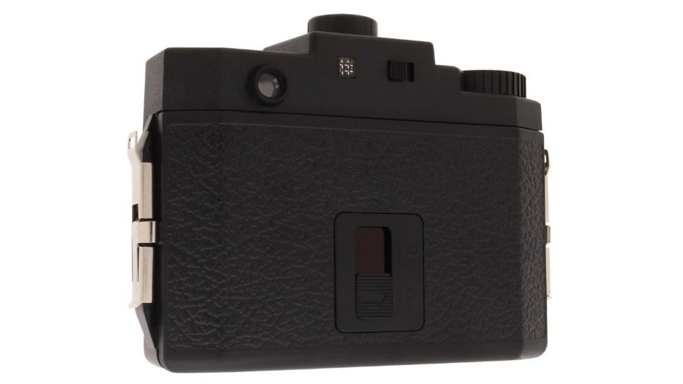 Lomography Color Flash Holga Camera Starter Kit, Green w/ 120 Medium Format Film, Color Flash 827