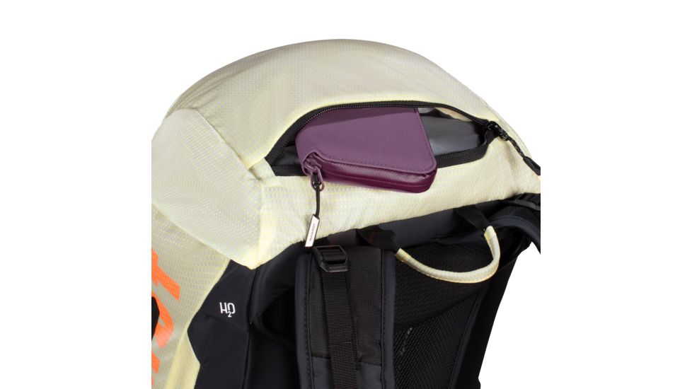 Mammut Ducan 24 Backpack - Mens, Sunlight/Black, 24 L, 2530-00350-1268-1024