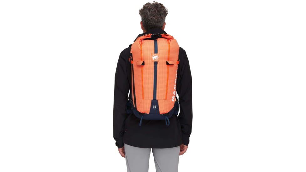 Mammut Trion 28L Climbing Pack, Arumita/Marine, 2520-03832-2277-1028