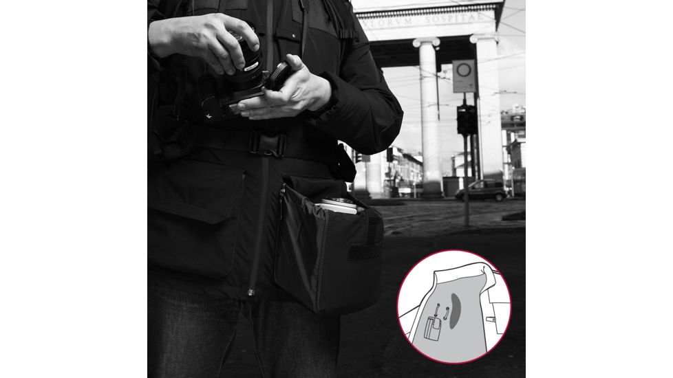 Manfrotto Male Lino Pro Field Jacket Weight Distribution