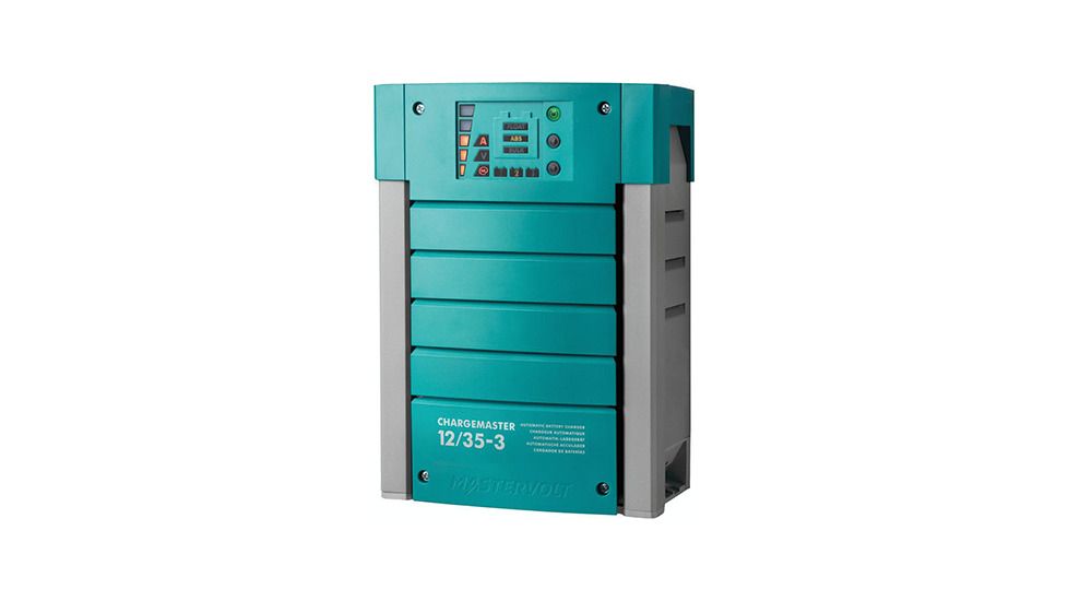 MasterVolt Battery Charger, ChargeMaster 12V 35A, 3 Bank, New Condition MV-44010350