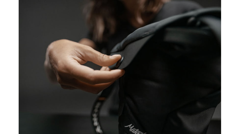 Matador Camera Base Layer, Charcoal/Black, One Size, MATCBL001BK